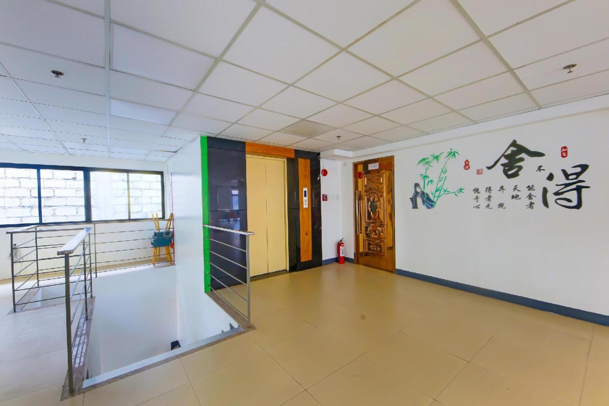 Loveness Apartelle Pasay Zewnętrze zdjęcie
